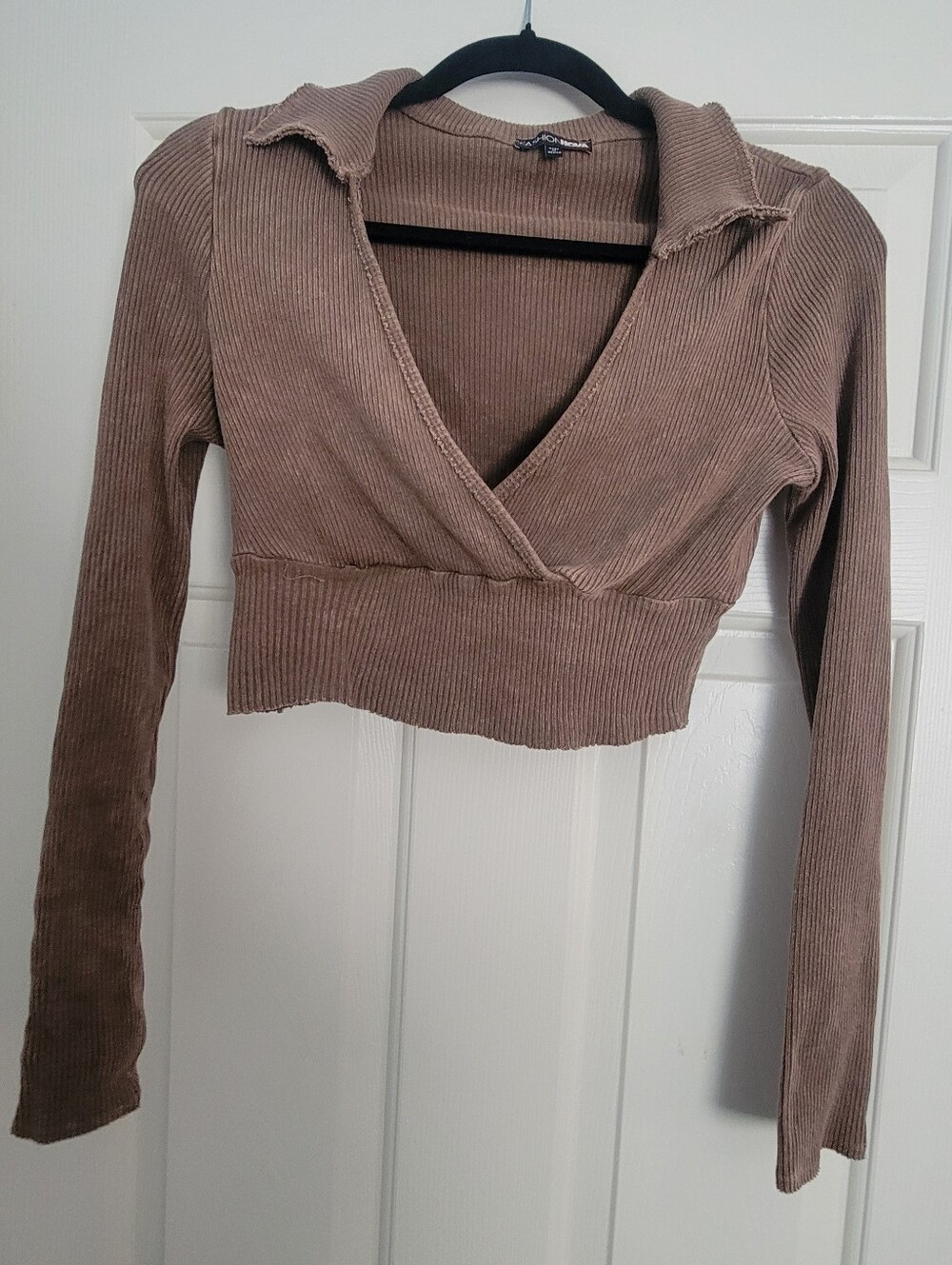 Fashion Nova Ribbed Surplice Long Sleeve Crop Top - Brown
